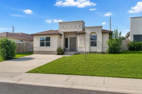2206 Durazno Court