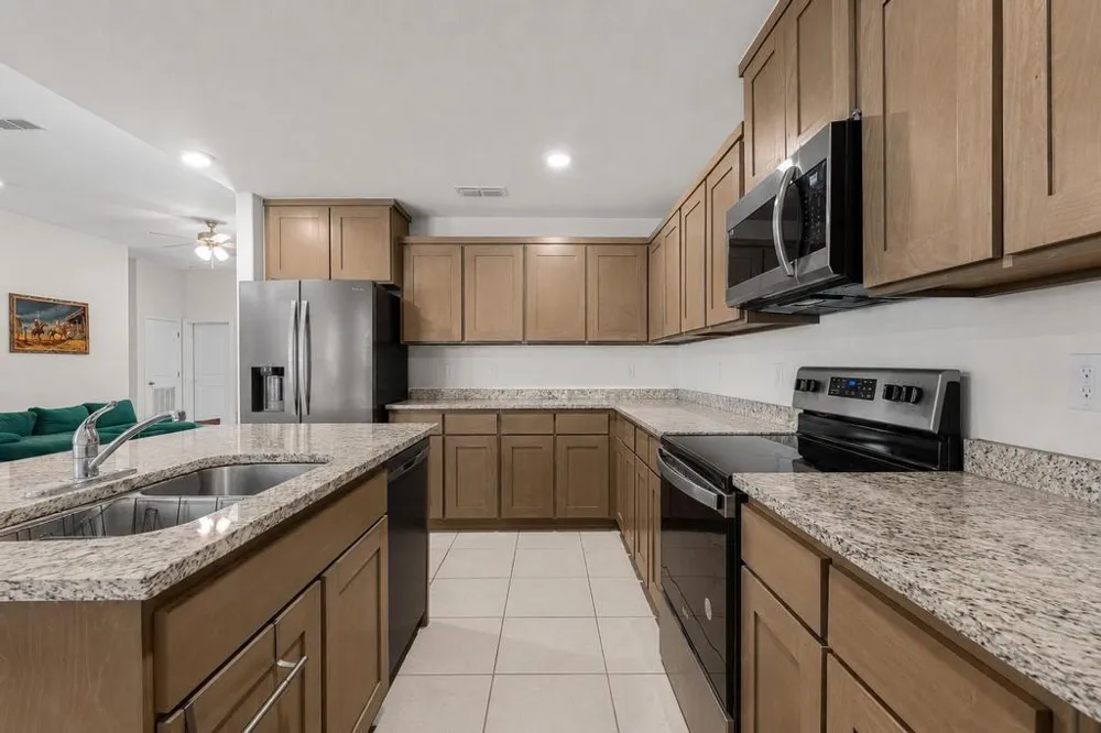 2206 Durazno Court Laredo, TX 78046