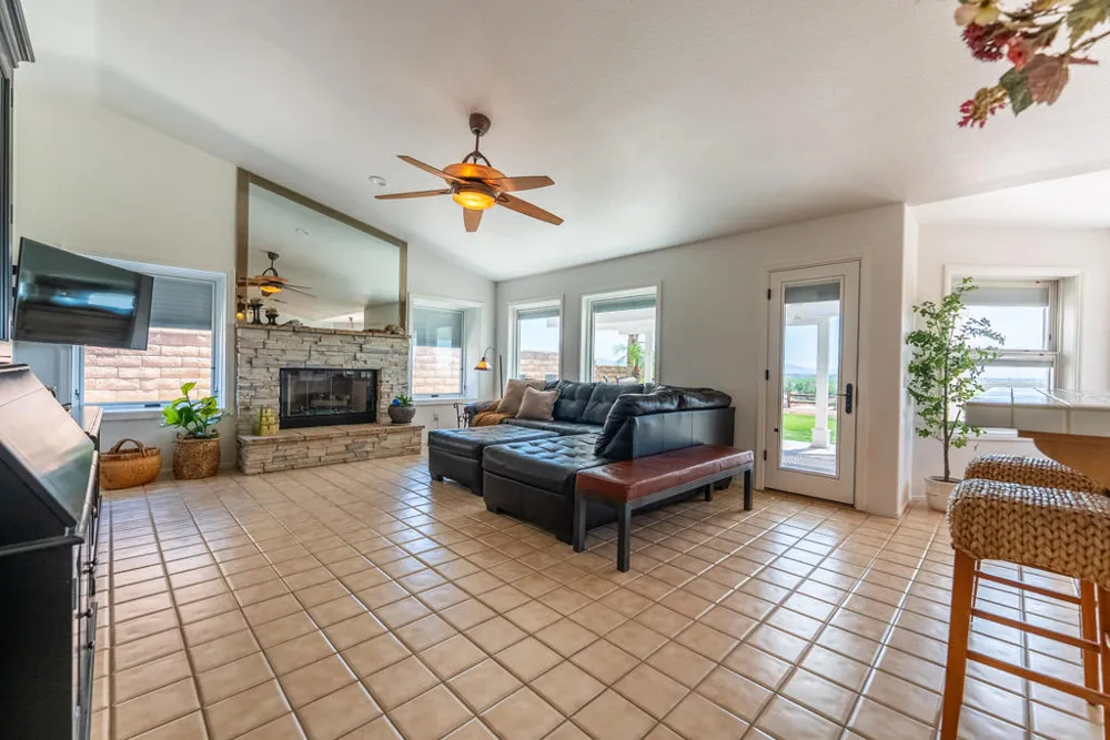 2224 Dekens Court Blythe, CA 92225