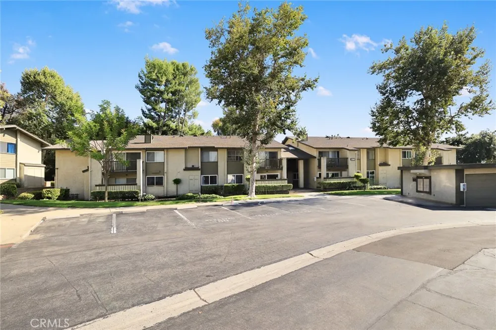 2360 S Diamond Bar #J Diamond Bar, CA 91765
