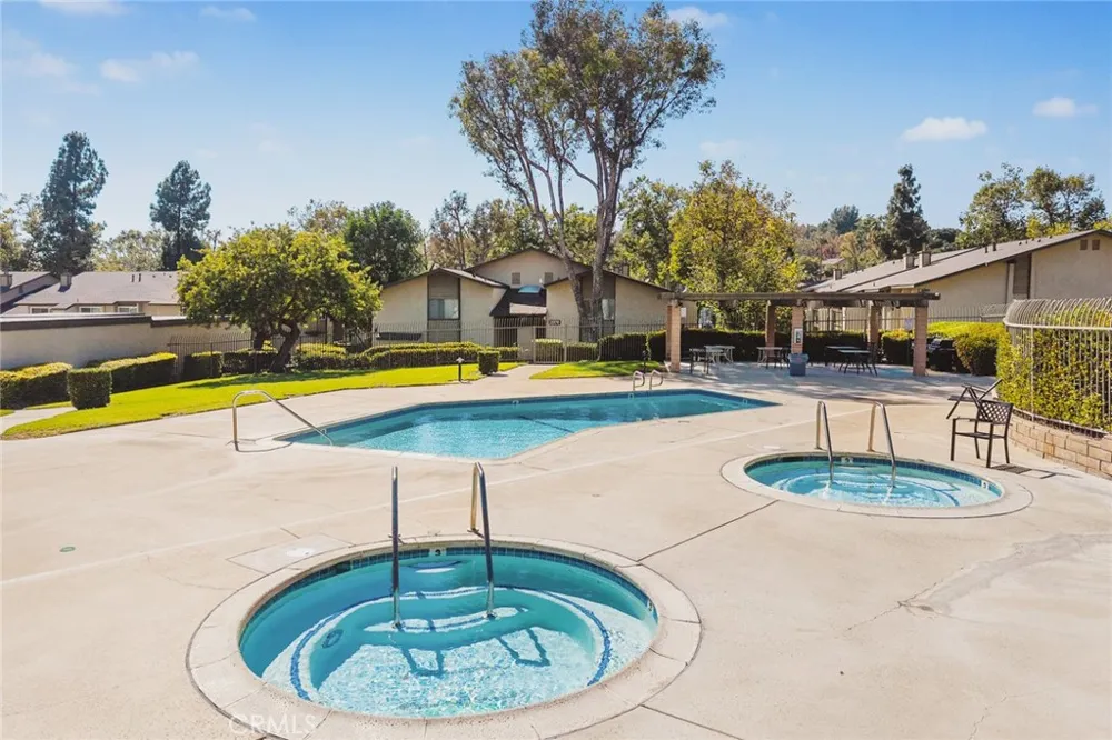 2360 S Diamond Bar #J Diamond Bar, CA 91765