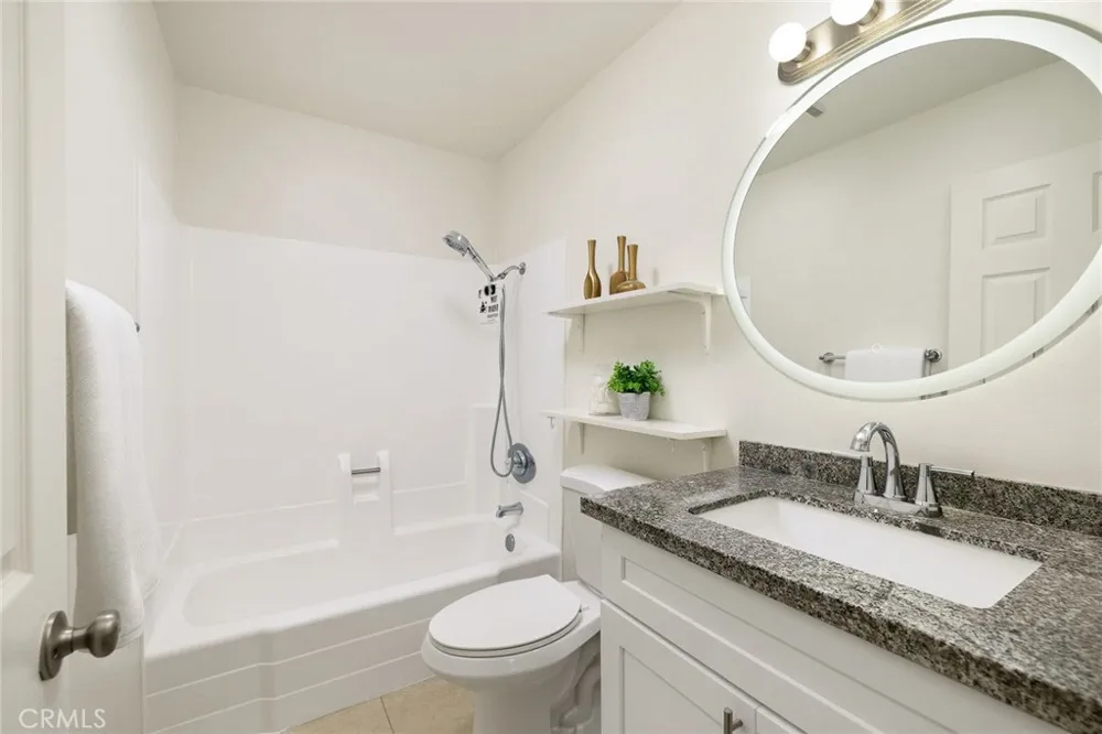 2360 S Diamond Bar #J Diamond Bar, CA 91765
