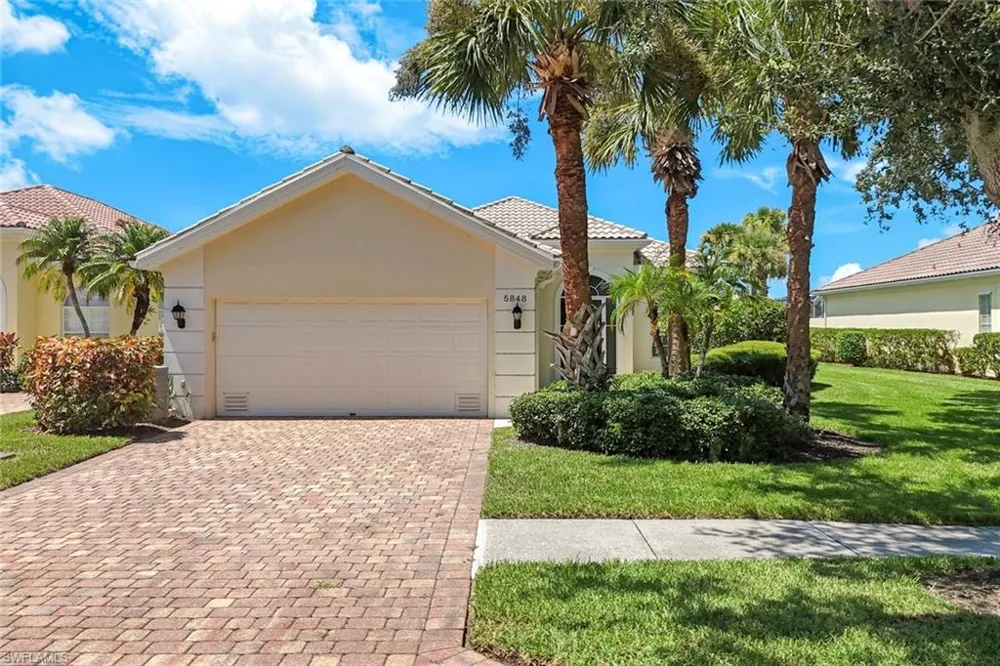 5848 Ferrara Drive Sarasota, FL 34238