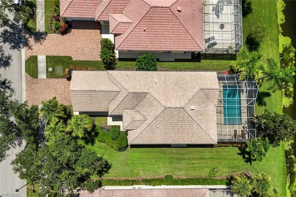 5848 Ferrara Drive Sarasota, FL 34238