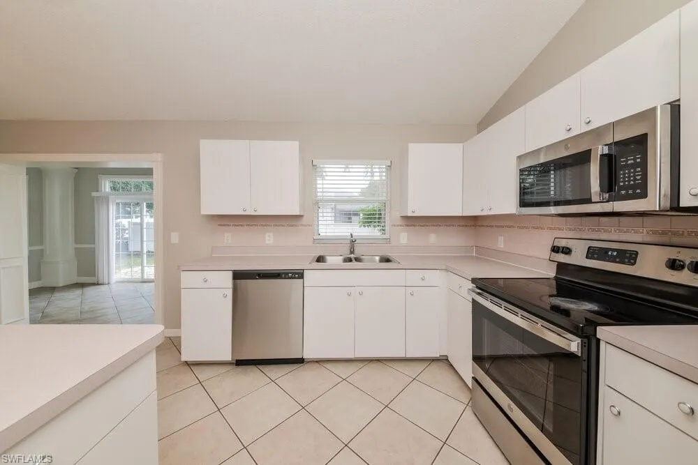 Address Not Shown Bradenton, FL 34203