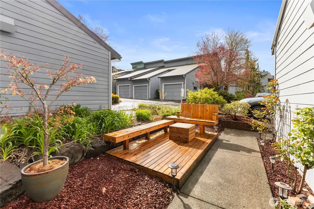 21634 14th Avenue S #C-4 Des Moines, WA 98198