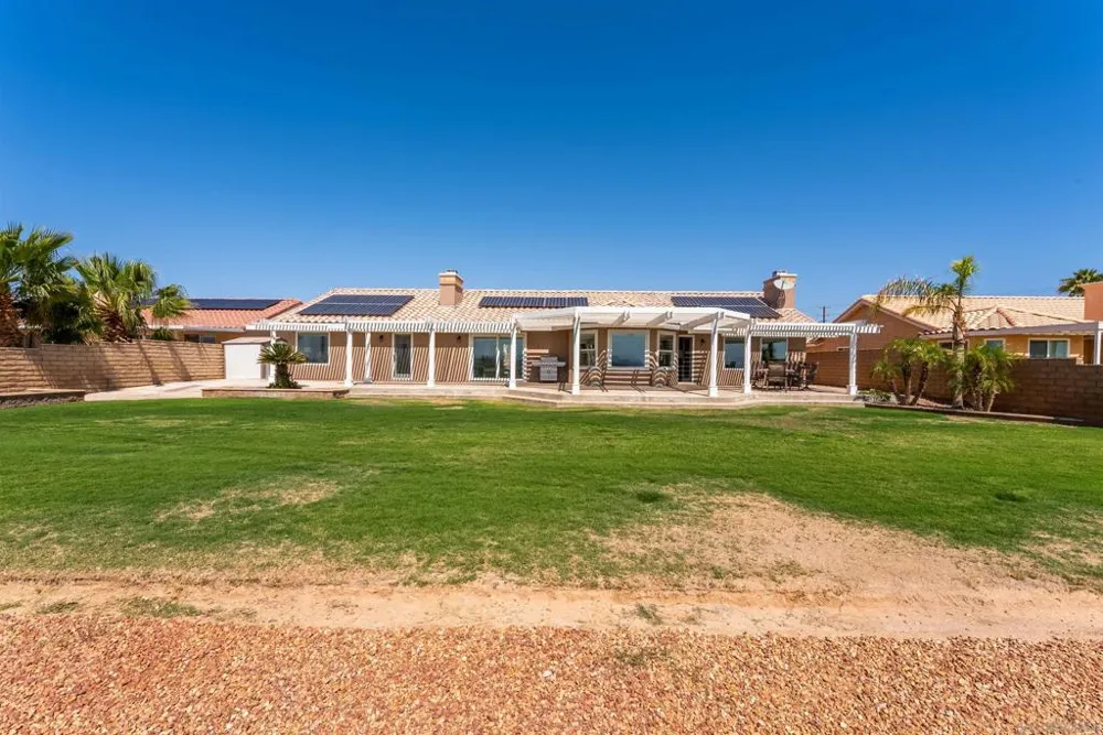 2224 Dekens Court Blythe, CA 92225