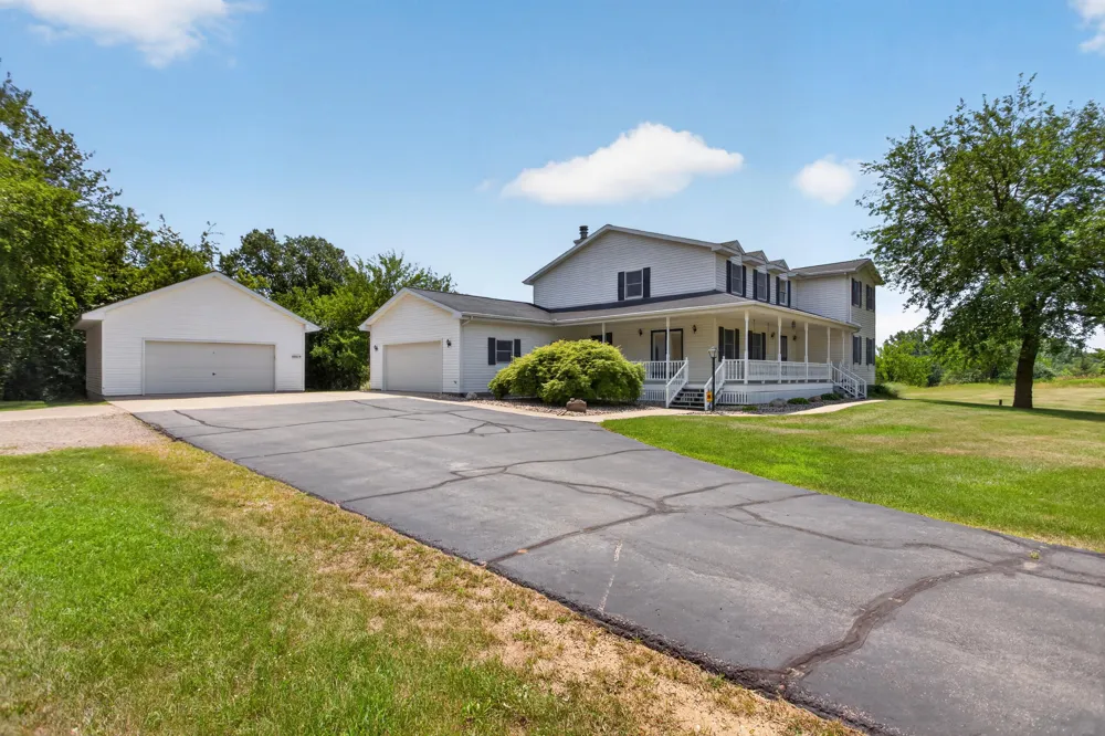 4001 Hoyer Road Jackson, MI 49201