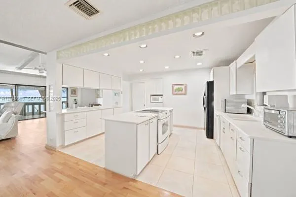 154 Redwing Rd Tavernier, FL 33070