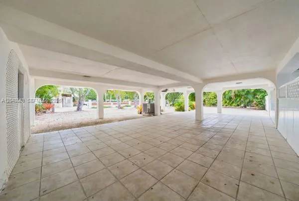154 Redwing Rd Tavernier, FL 33070