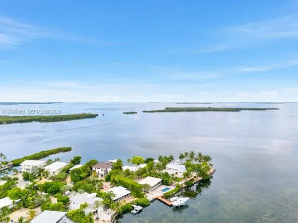 154 Redwing Rd Tavernier, FL 33070