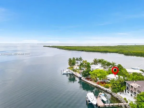 154 Redwing Rd Tavernier, FL 33070