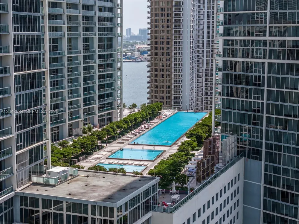 465 Brickell Ave #3506 Miami, FL 33131