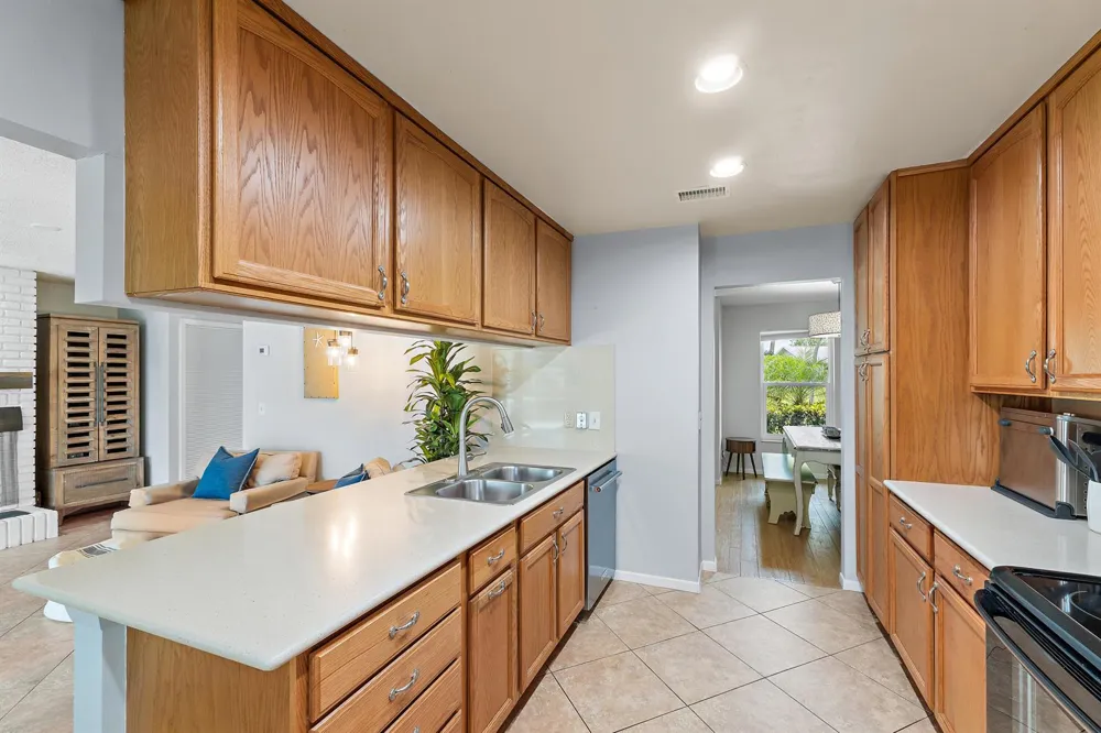 76 Wingo Street Tequesta, FL 33469