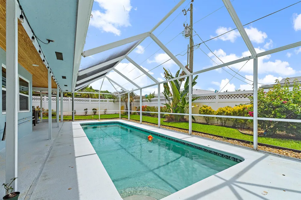 76 Wingo Street Tequesta, FL 33469