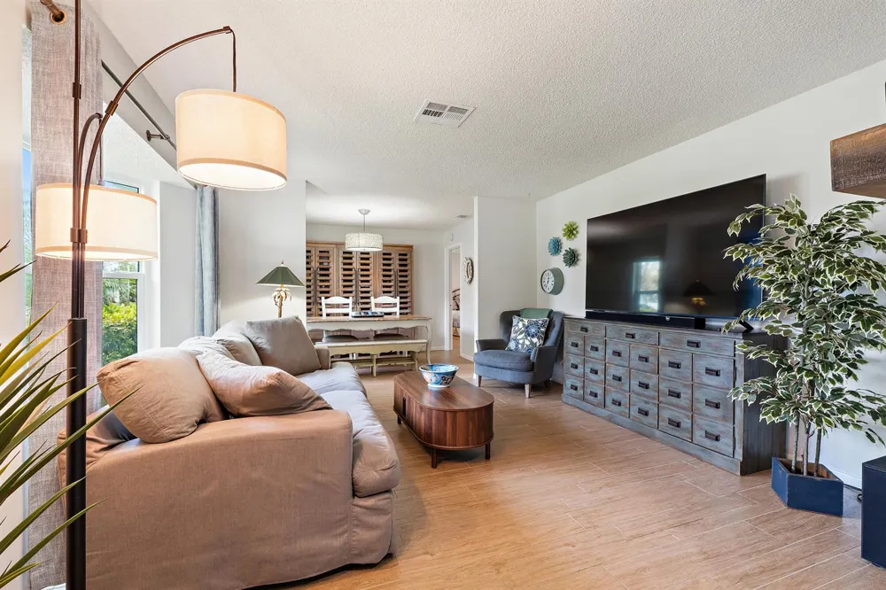 76 Wingo Street Tequesta, FL 33469