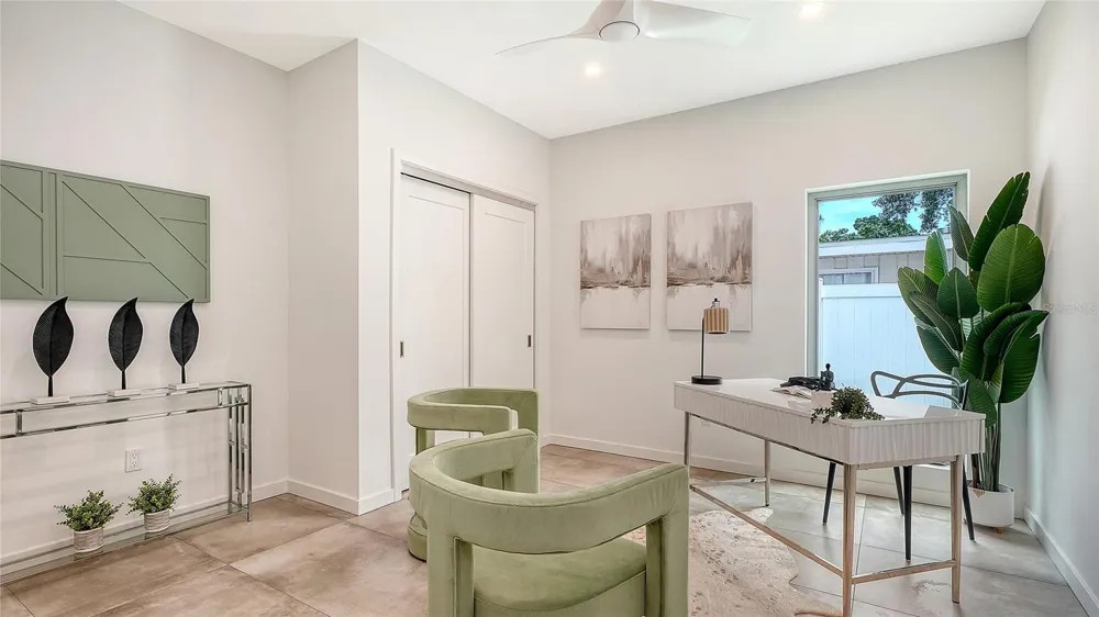 2050 EUCLID TERRACE Sarasota, FL 34239