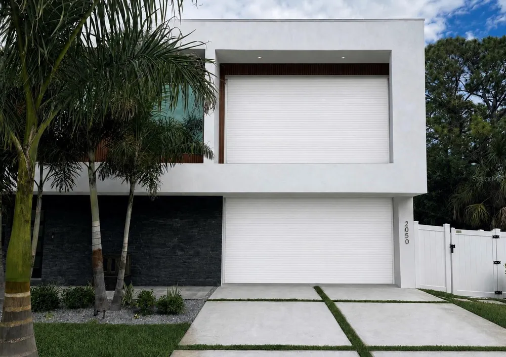 2050 EUCLID TERRACE Sarasota, FL 34239