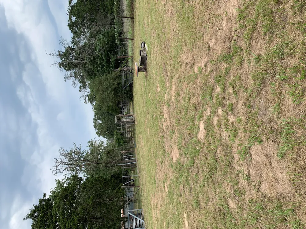 276 Ott Road Rosanky, TX 78953