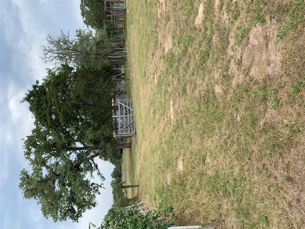 276 Ott Road Rosanky, TX 78953