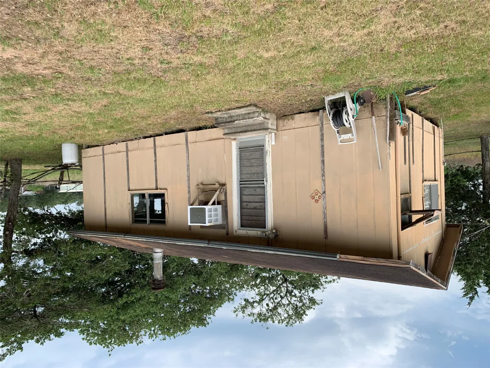 276 Ott Road Rosanky, TX 78953