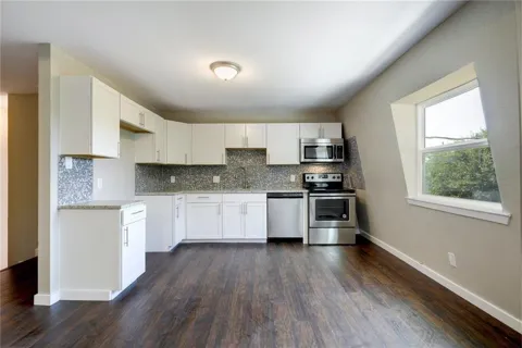 7204 Twin Crest Drive #102