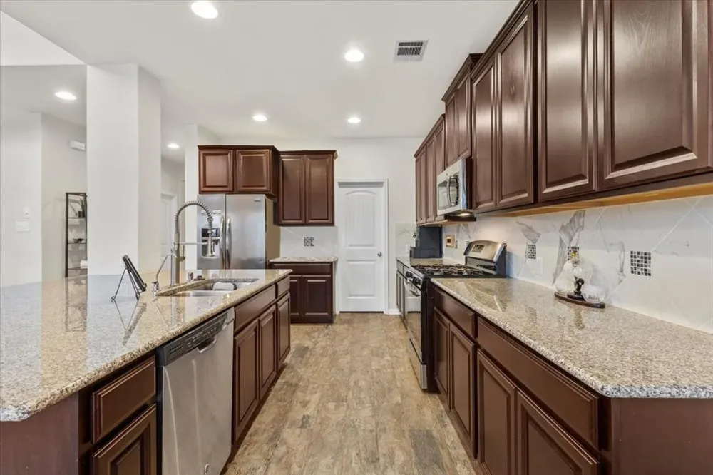 11306 Runnel Ridge Road Manor, TX 78653