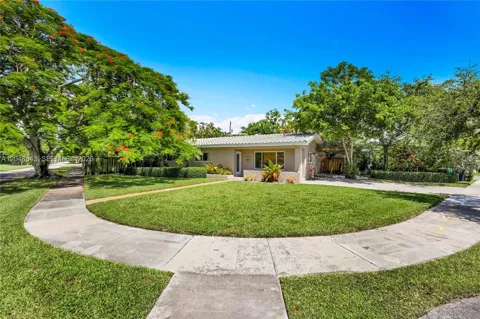 6325 SW 84th St