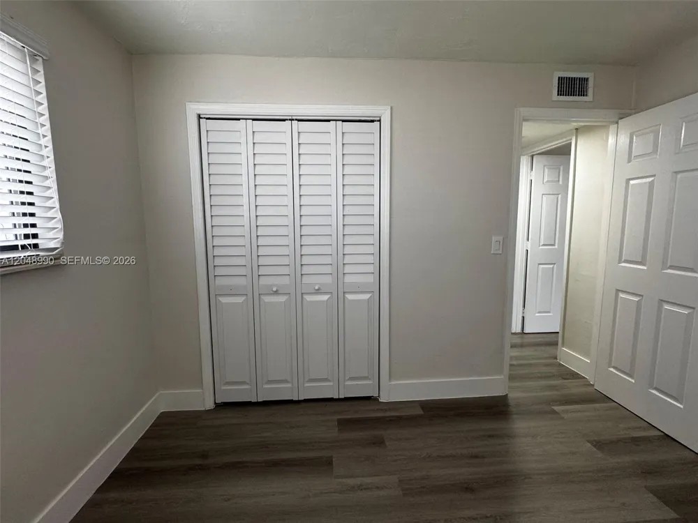 1345 W 28th St #4 Hialeah, FL 33010