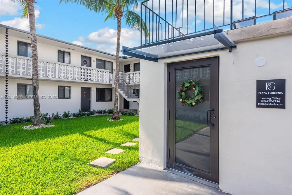 1345 W 28th St #4 Hialeah, FL 33010