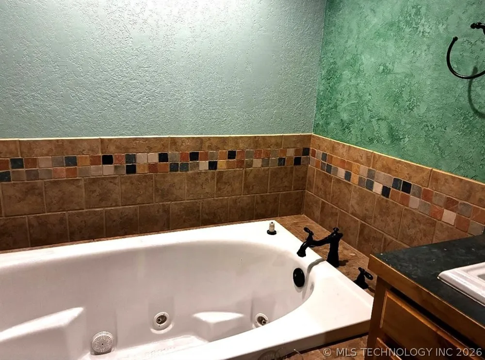 35689 EW 1210 ROAD Seminole, OK 74868