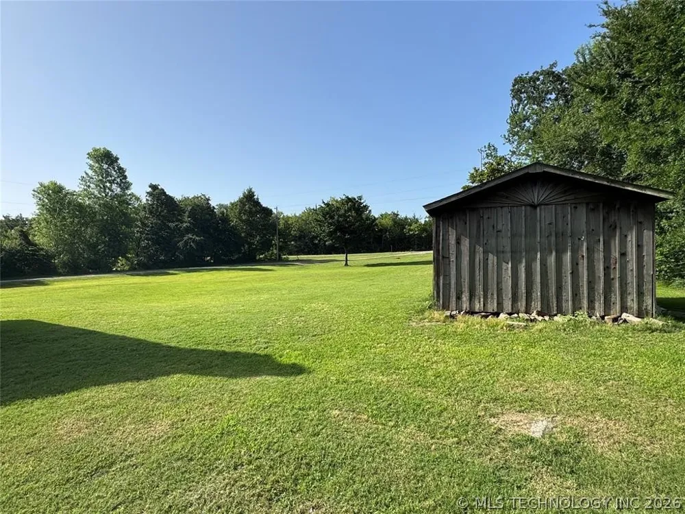 35689 EW 1210 ROAD Seminole, OK 74868