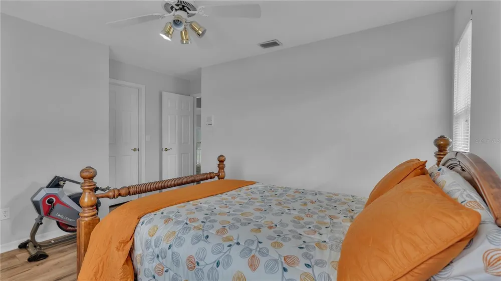 601 PENINSULAR DRIVE Lakeland, FL 33813