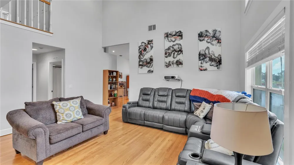 601 PENINSULAR DRIVE Lakeland, FL 33813