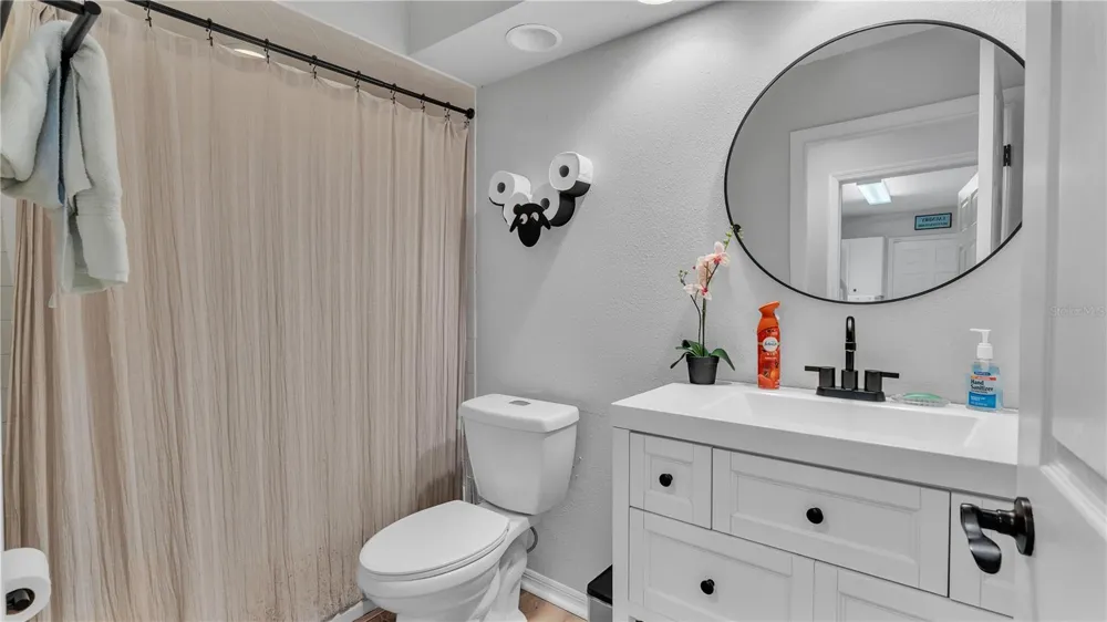 601 PENINSULAR DRIVE Lakeland, FL 33813