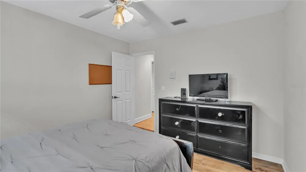 601 PENINSULAR DRIVE Lakeland, FL 33813