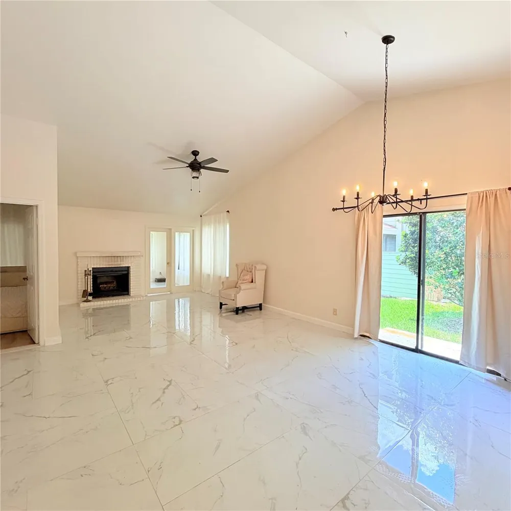229 SURF SCOOTER DRIVE Daytona Beach, FL 32119
