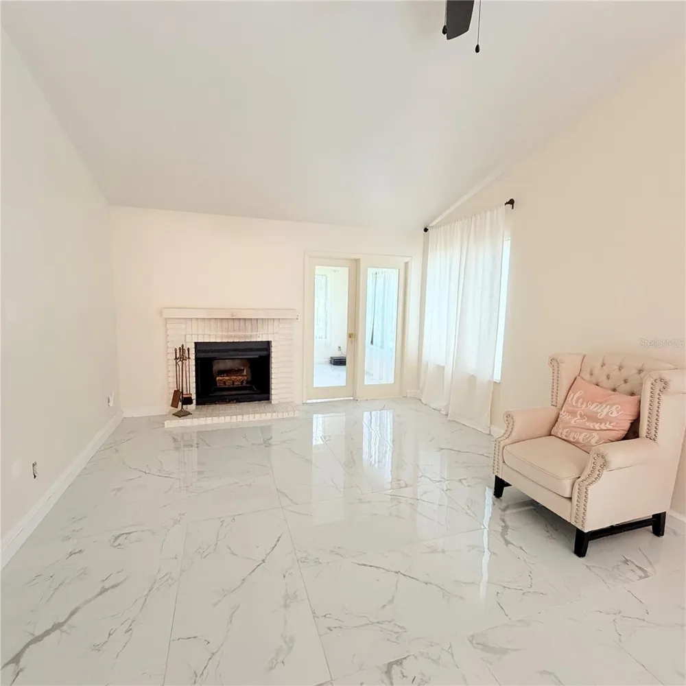 229 SURF SCOOTER DRIVE Daytona Beach, FL 32119