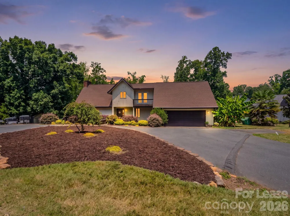 256 Greenbay Road Mooresville, NC 28117