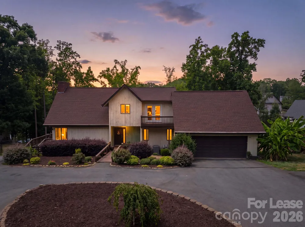 256 Greenbay Road Mooresville, NC 28117