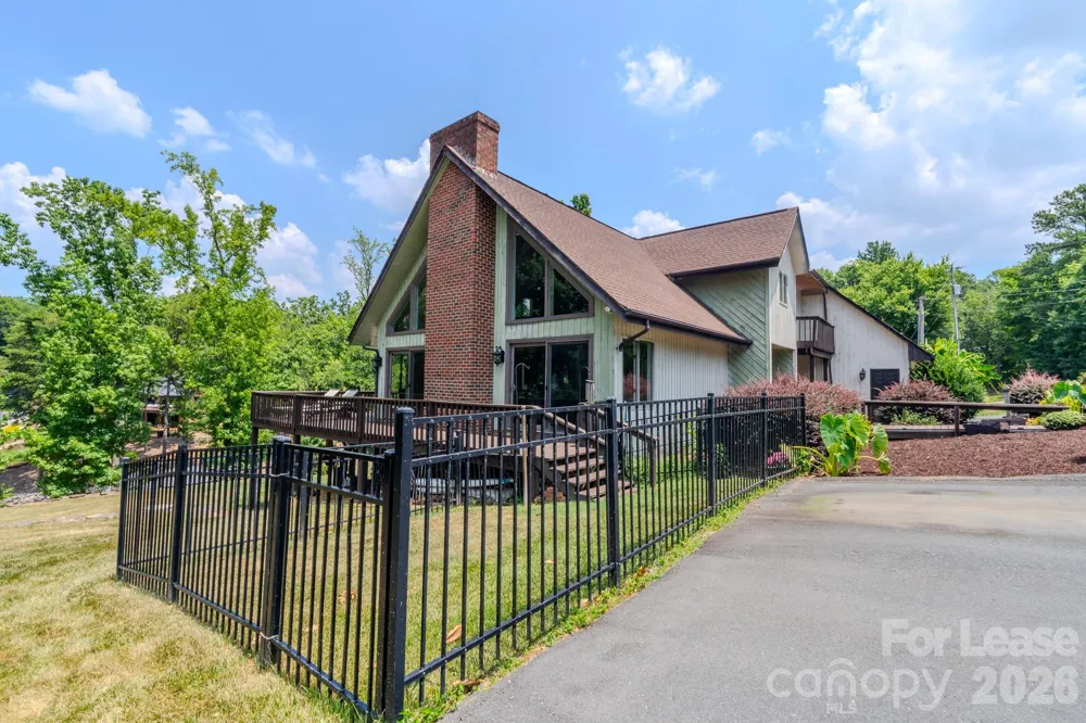 256 Greenbay Road Mooresville, NC 28117