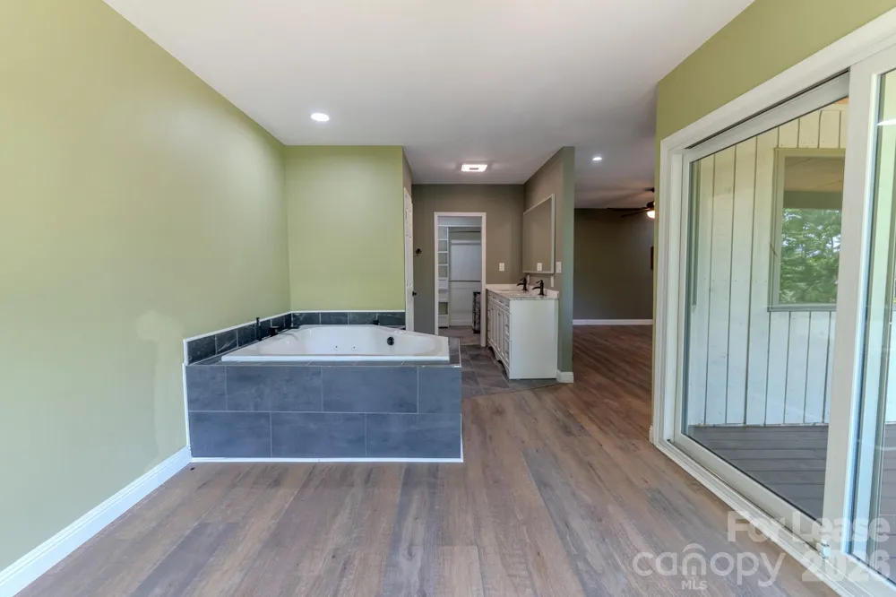 256 Greenbay Road Mooresville, NC 28117