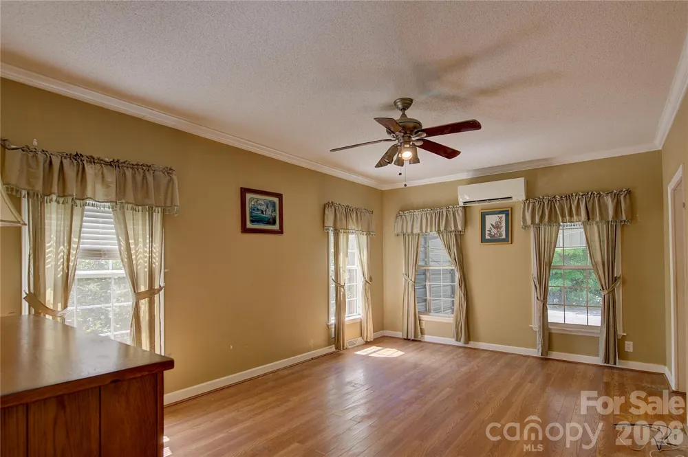 498 Broad Branch Road Bakersville, NC 28705
