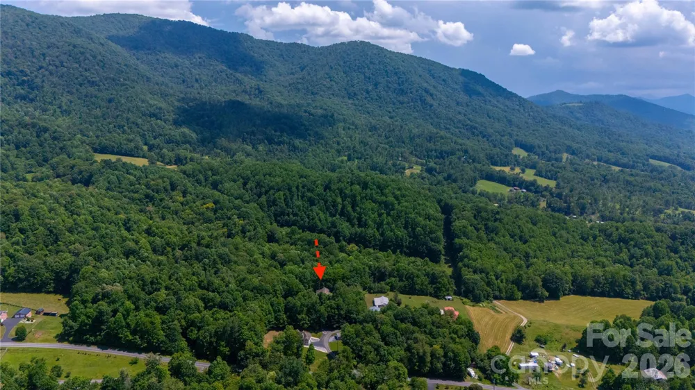 498 Broad Branch Road Bakersville, NC 28705