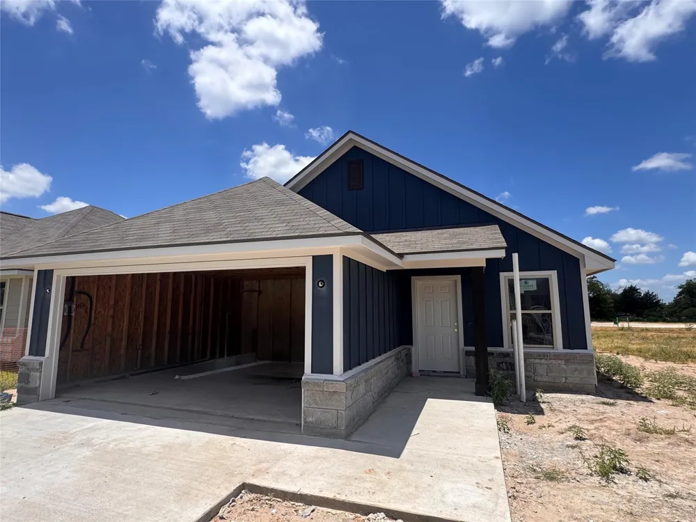 2789 Buccaneer Trail Bryan, TX 77803