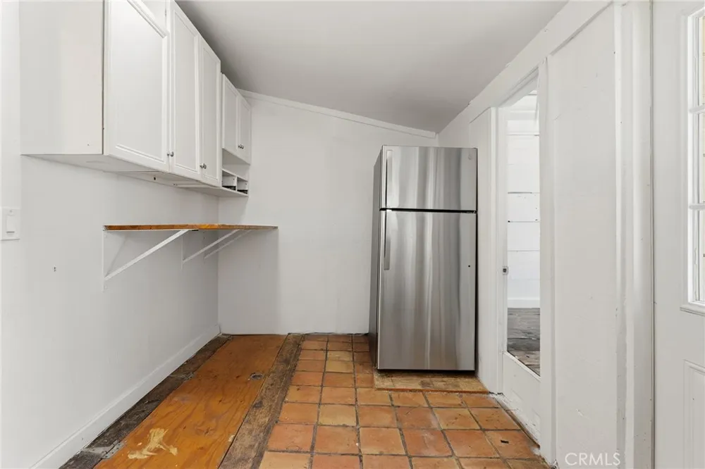 21857 Koontz Way Topanga, CA 90290