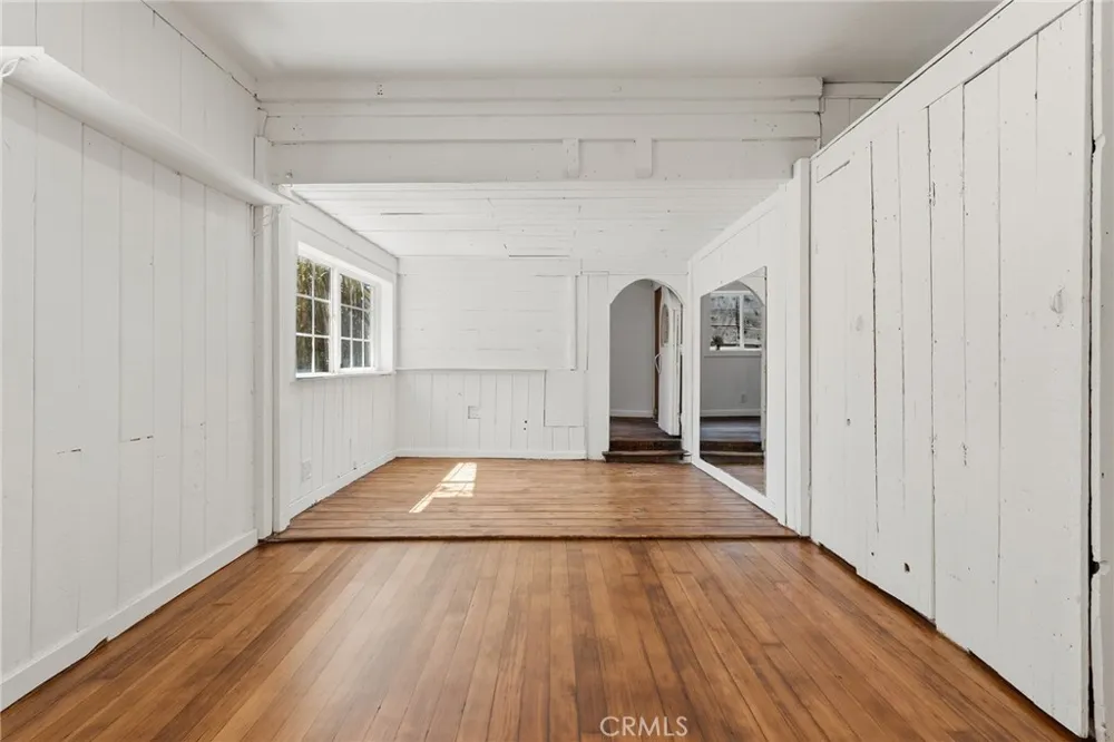 21857 Koontz Way Topanga, CA 90290