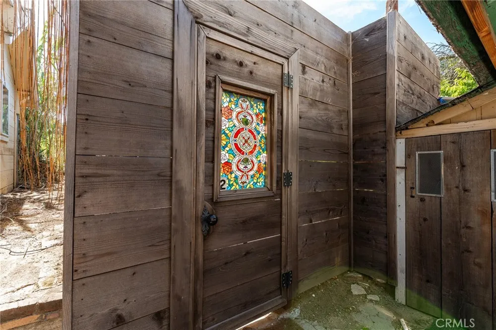 21857 Koontz Way Topanga, CA 90290