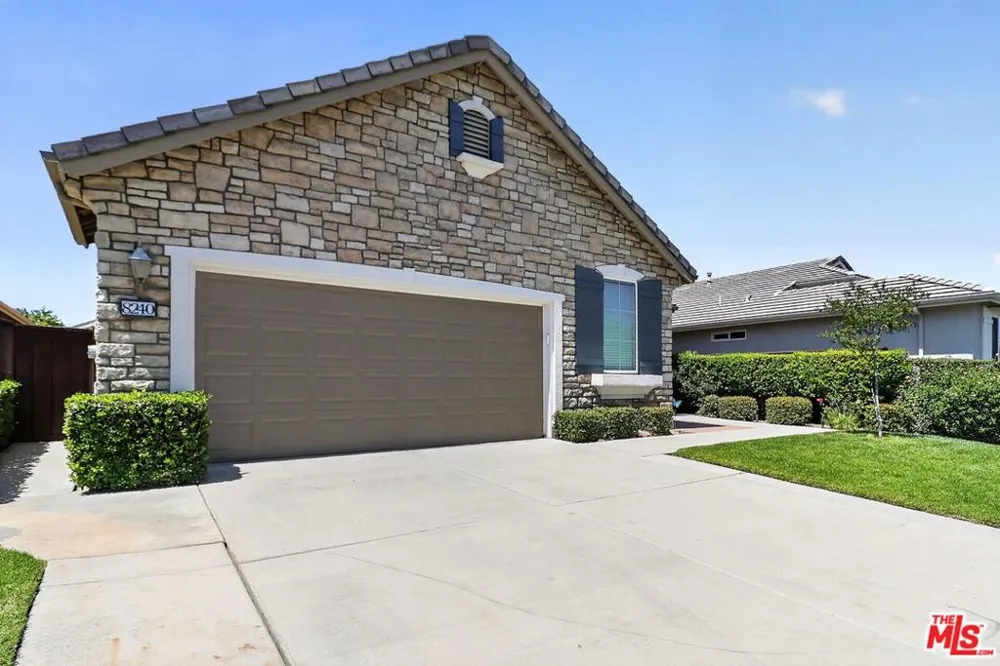 8240 Campbell Court Hemet, CA 92545