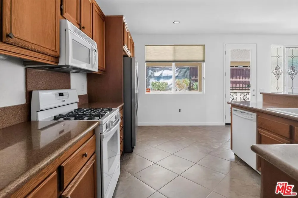 8240 Campbell Court Hemet, CA 92545